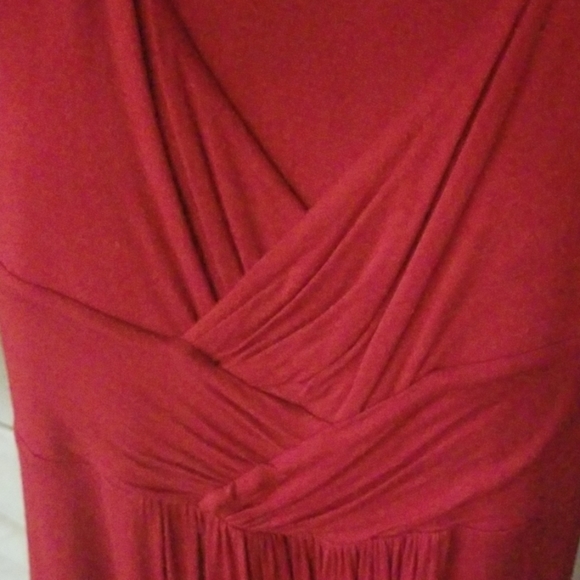 Velvet Deep Red Dress - Picture 1 of 8
